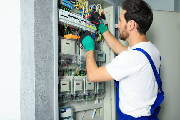 Best Affordable Emergency Electrician  in Jonesboro, LA